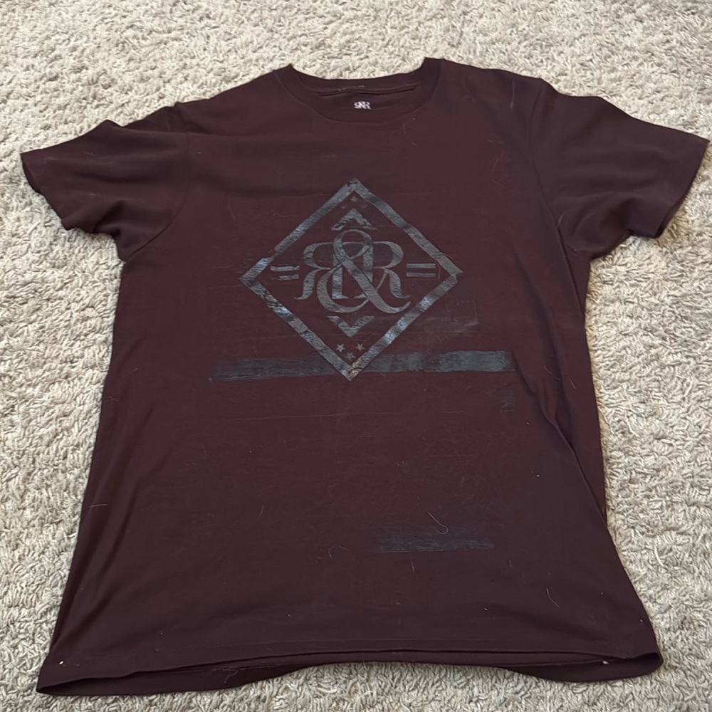 Men’s Rock & Republic shirt